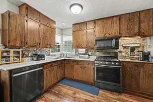 12848 Taylor St NE, Blaine, MN 55434 - Photo 11