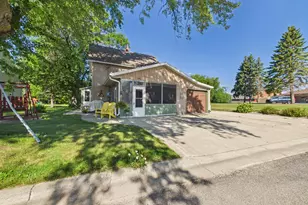 286 Park Ave, Saint Martin, MN 56376 - Photo 25