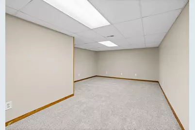 6775 Gretchen Lane N, Oakdale, MN 55128 - Photo 31