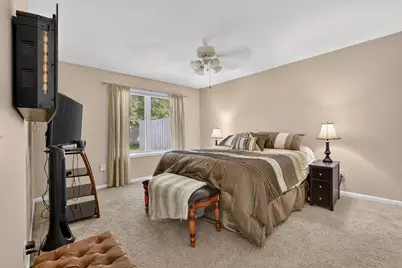 2408 Viola Heights Drive NE, Rochester, MN 55906 - Photo 11