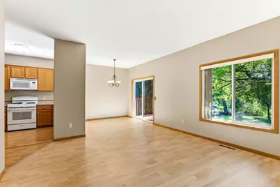 4826 Bluff Heights Trail SE, Prior Lake, MN 55372 - Photo 9