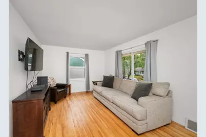 2821 Quebec Avenue S, Saint Louis Park, MN 55426 - Photo 3