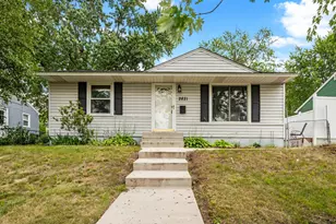 2821 Quebec Ave S, Saint Louis Park, MN 55426 - Photo 1