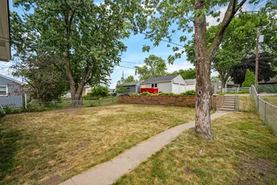 2821 Quebec Avenue S, Saint Louis Park, MN 55426 - Photo 19