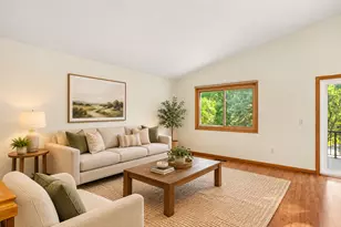719 Evergreen Ct, Burnsville, MN 55337 - Photo 5