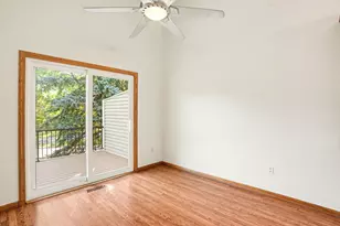 719 Evergreen Ct, Burnsville, MN 55337 - Photo 7