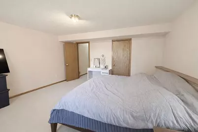 8992 Hidden Meadow Road, Woodbury, MN 55125 - Photo 17