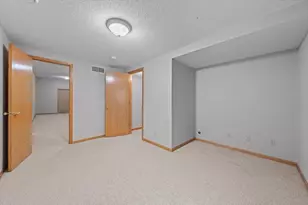 17672 Kettering Trail, Lakeville, MN 55044 - Photo 57