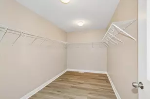 3947 Valencia Ln, Chaska, MN 55318 - Photo 29