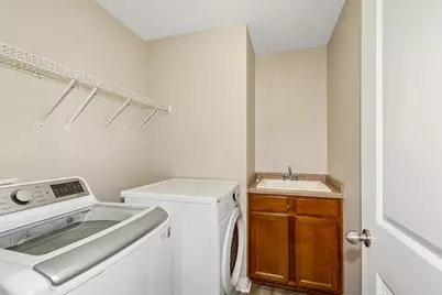 3947 Valencia Lane, Chaska, MN 55318 - Photo 31
