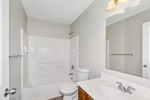 3947 Valencia Ln, Chaska, MN 55318 - Photo 31