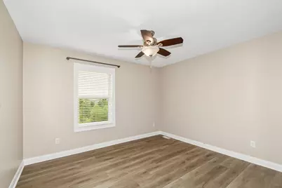 3947 Valencia Lane, Chaska, MN 55318 - Photo 29
