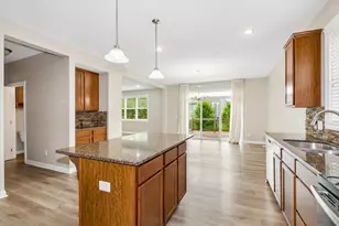 3947 Valencia Ln, Chaska, MN 55318 - Photo 11