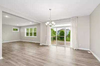 3947 Valencia Lane, Chaska, MN 55318 - Photo 13