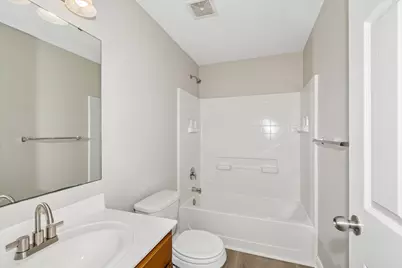 3947 Valencia Lane, Chaska, MN 55318 - Photo 37