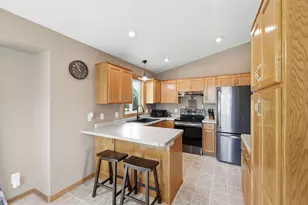 1106 9th St NE, Milaca, MN 56353 - Photo 7