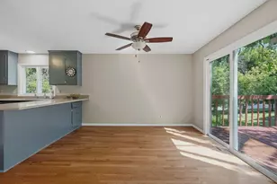 9401 Briar Rd, Bloomington, MN 55437 - Photo 9