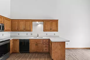 14799 Endicott Way, Apple Valley, MN 55124 - Photo 17