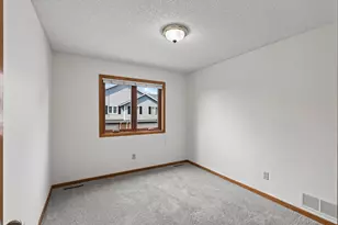 14799 Endicott Way, Apple Valley, MN 55124 - Photo 19