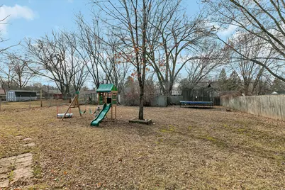 2106 Blomquist Avenue, White Bear Lake, MN 55110 - Photo 21