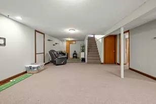 2106 Blomquist Ave, White Bear Lake, MN 55110 - Photo 35