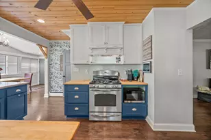 2106 Blomquist Ave, White Bear Lake, MN 55110 - Photo 25