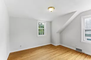 1873 Hawthorne Ave E, Saint Paul, MN 55119 - Photo 17