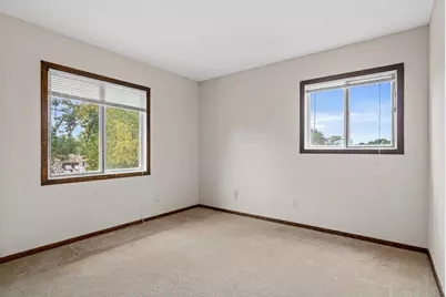8757 75th Street S, Cottage Grove, MN 55016 - Photo 15