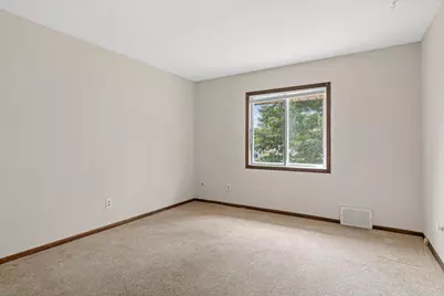 8757 75th Street S, Cottage Grove, MN 55016 - Photo 13
