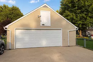 600 8th St SW, Austin, MN 55912 - Photo 3