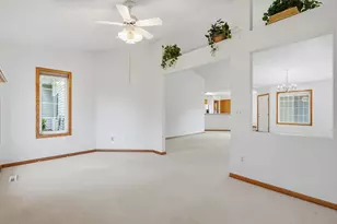 8554 Telford Ln N, Brooklyn Park, MN 55443 - Photo 9