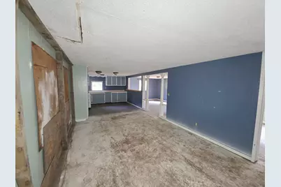 47099 Center Street W, East Grand Forks, MN 56721 - Photo 5