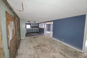 47099 Center Street W, East Grand Forks, MN 56721 - Photo 5