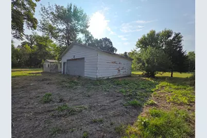 47099 Center Street W, East Grand Forks, MN 56721 - Photo 15