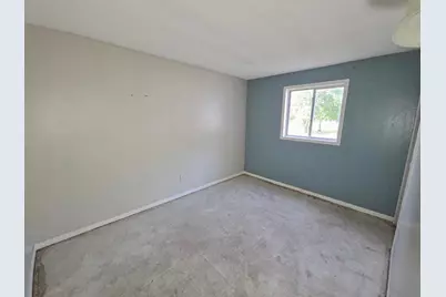 47099 Center Street W, East Grand Forks, MN 56721 - Photo 9