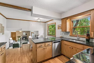 2095 Kelly Drive, Golden Valley, MN 55427 - Photo 15