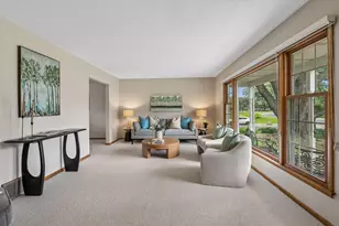 2095 Kelly Dr, Golden Valley, MN 55427 - Photo 7