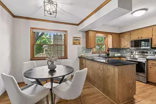2095 Kelly Dr, Golden Valley, MN 55427 - Photo 17
