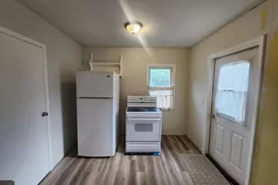 822 2nd St NW, Pipestone, MN 56164 - Photo 5