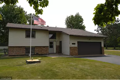 113 Quehl Avenue S, Lakeland, MN 55043 - Photo 1