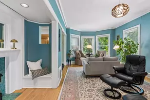 1818 Kenwood Pkwy, Minneapolis, MN 55405 - Photo 11