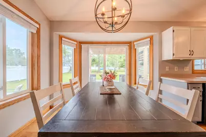 7685 Upper 45th Street N, Oakdale, MN 55128 - Photo 21