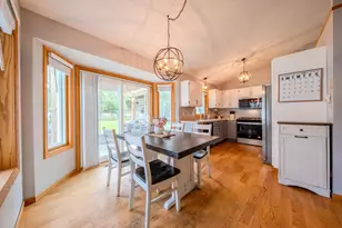 7685 Upper 45th St N, Oakdale, MN 55128 - Photo 7