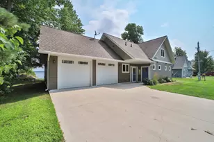 9362 Dorothy Ave, Brainerd, MN 56401 - Photo 1