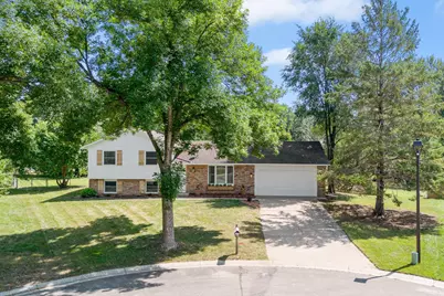 7541 Immanuel Avenue Court S, Cottage Grove, MN 55016 - Photo 1
