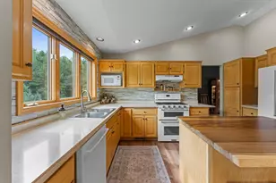 19543 Naples St NE, East Bethel, MN 55011 - Photo 9