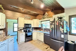 244 W Christenson Ave, Appleton, MN 56208 - Photo 19