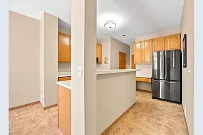 8473 Cortland Road, Eden Prairie, MN 55344 - Photo 13