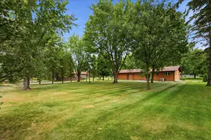 1333 Cypress Rd, Saint Cloud, MN 56303 - Photo 5