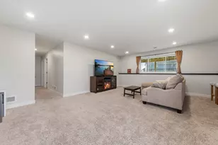 1220 Ivy Wy, Faribault, MN 55021 - Photo 31